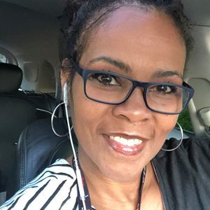 Meet your Posher, Jacqueline